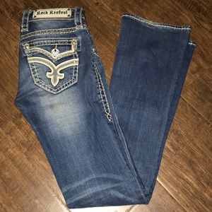 ROCK REVIVAL BOOT CUT SIZE 24 JEANS